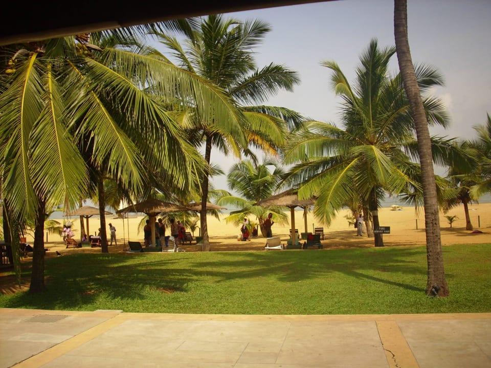 Blick vom Restaurant zum Meer Goldi Sands Hotel