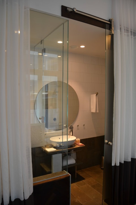 Badkamer Hotel Miss Clara by Nobis