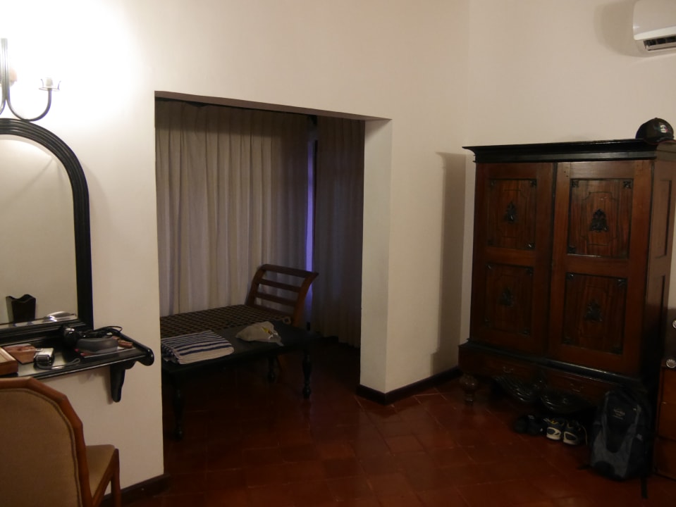 Zimmer Dickwella Resort & Spa