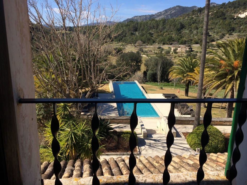 Ausblick zum Pool Hotel Monnaber Vell