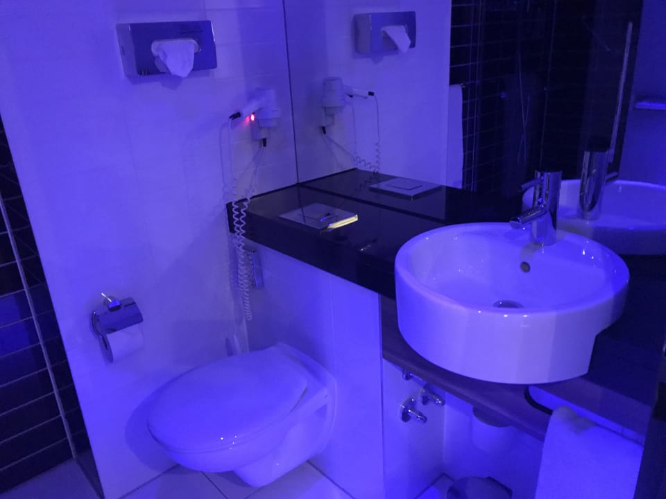 Zimmer Holiday Inn Express Bremen - Airport