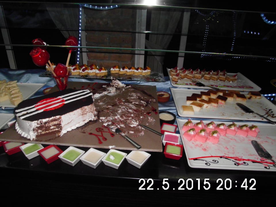 Geburtstagsbuffet Seaden Corolla Hotel
