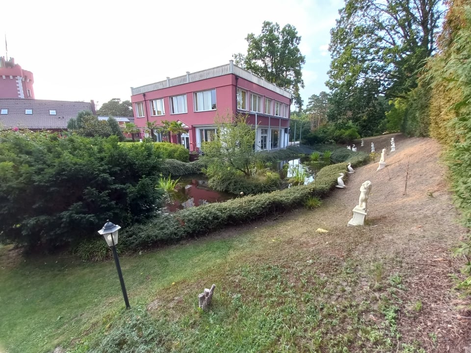 Gartenanlage The Lakeside Burghotel zu Strausberg