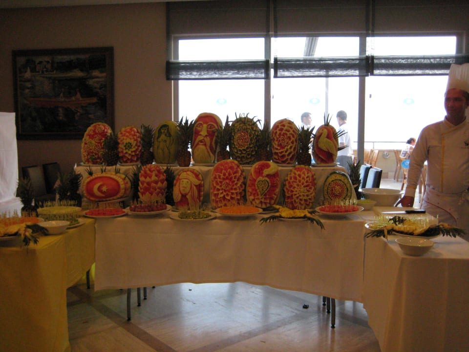 Super lecker und abwechslungsreich Melas Resort Hotel