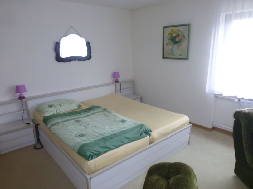 Doppelbett Privatzimmer Schoen