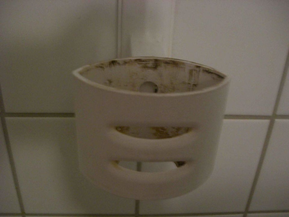 Verschimmelter Seifenspender City Hotel Nebo