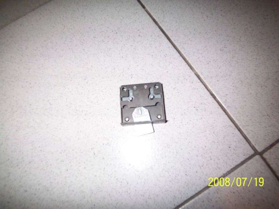 Zamek z szafy Hotel Pascoli