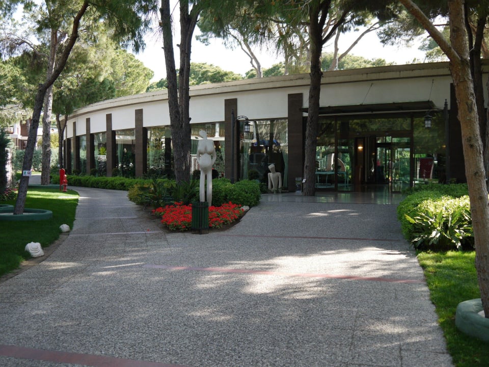 Blick auf Rezeption aus dem Resort Voyage Belek Golf & Spa