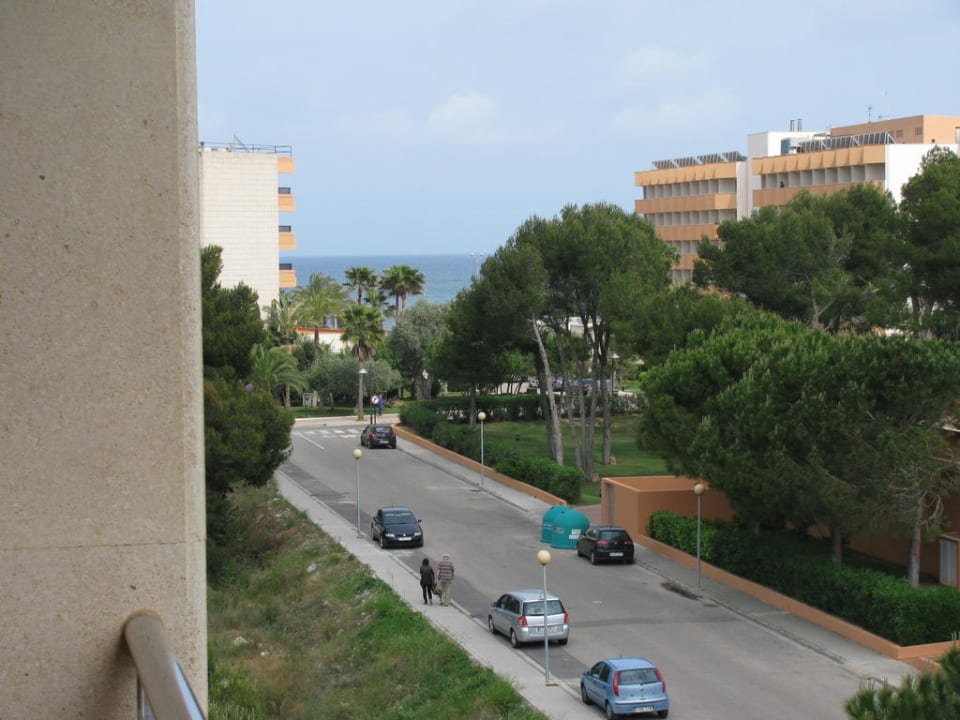 Straße zum Strand direkt am Hotel Hipotels Hipocampo Palace & Spa