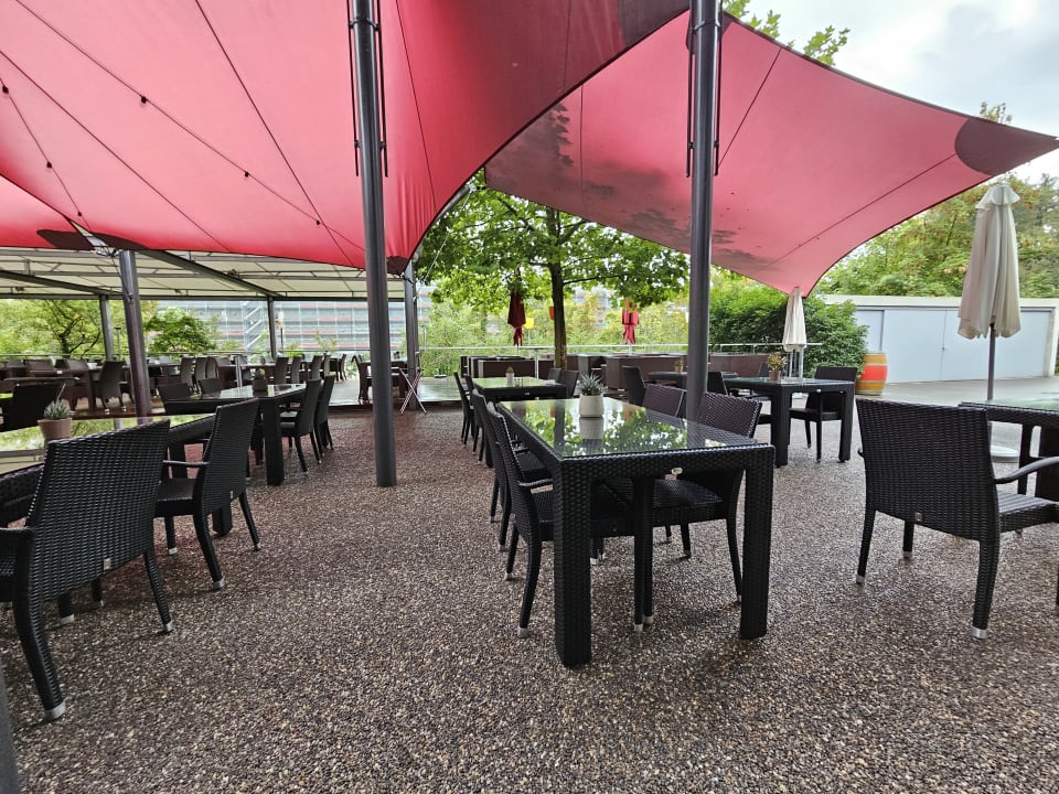 Gastro Riverside Hotel