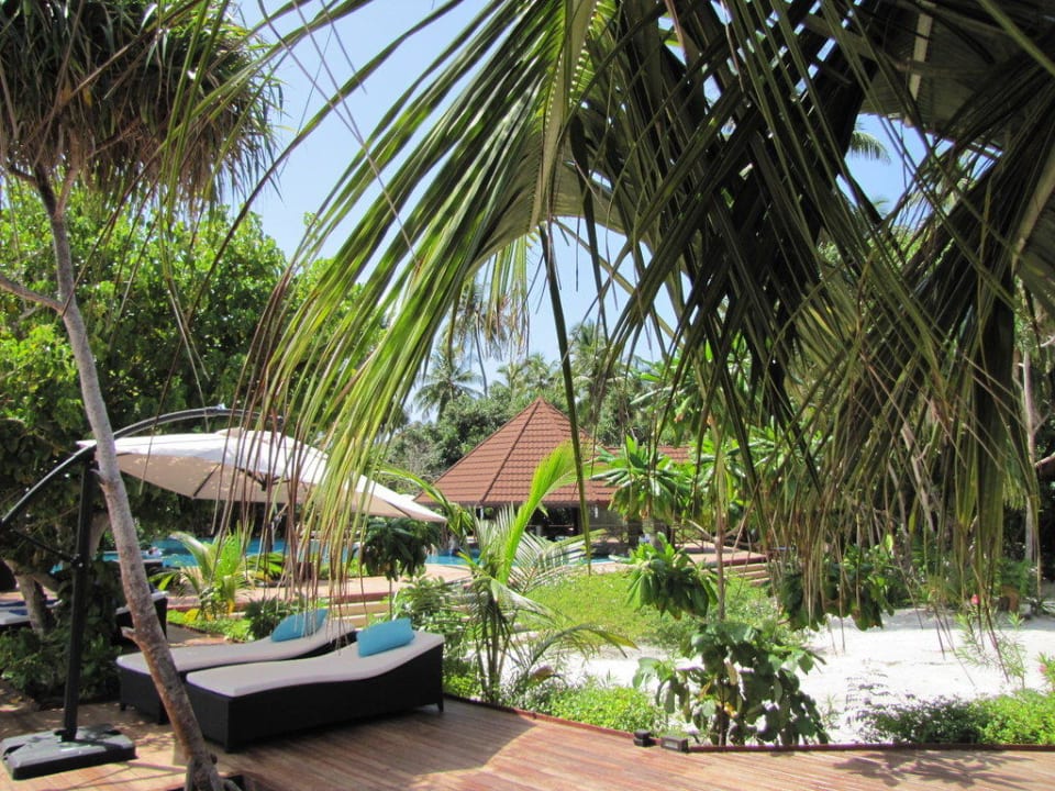 Pooldeck ROBINSON MALDIVES