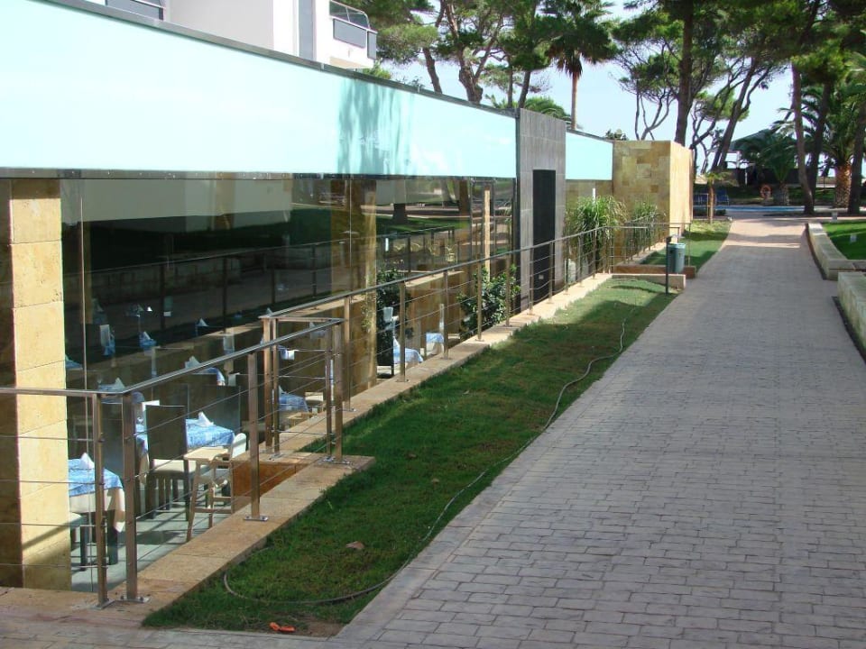 Blick zum Restaurant Iberostar Selection Playa de Muro Village