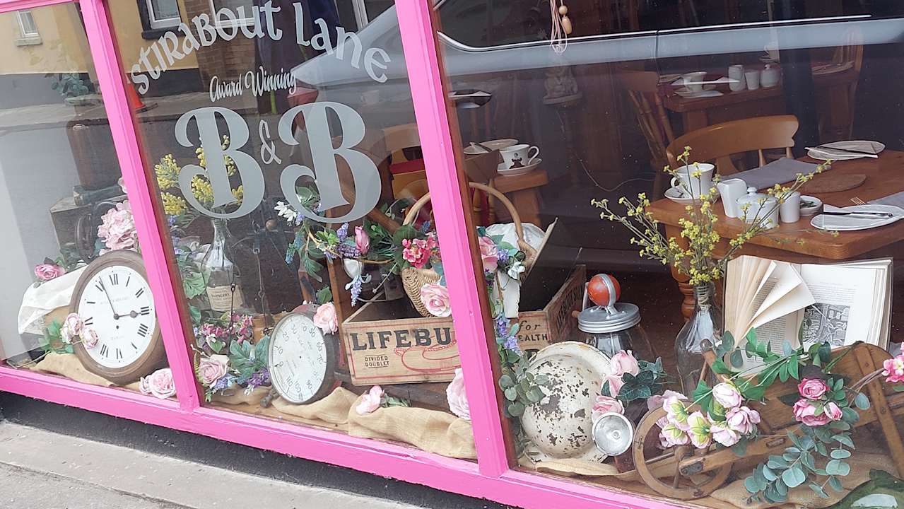 Außenansicht Stirabout Lane B&B