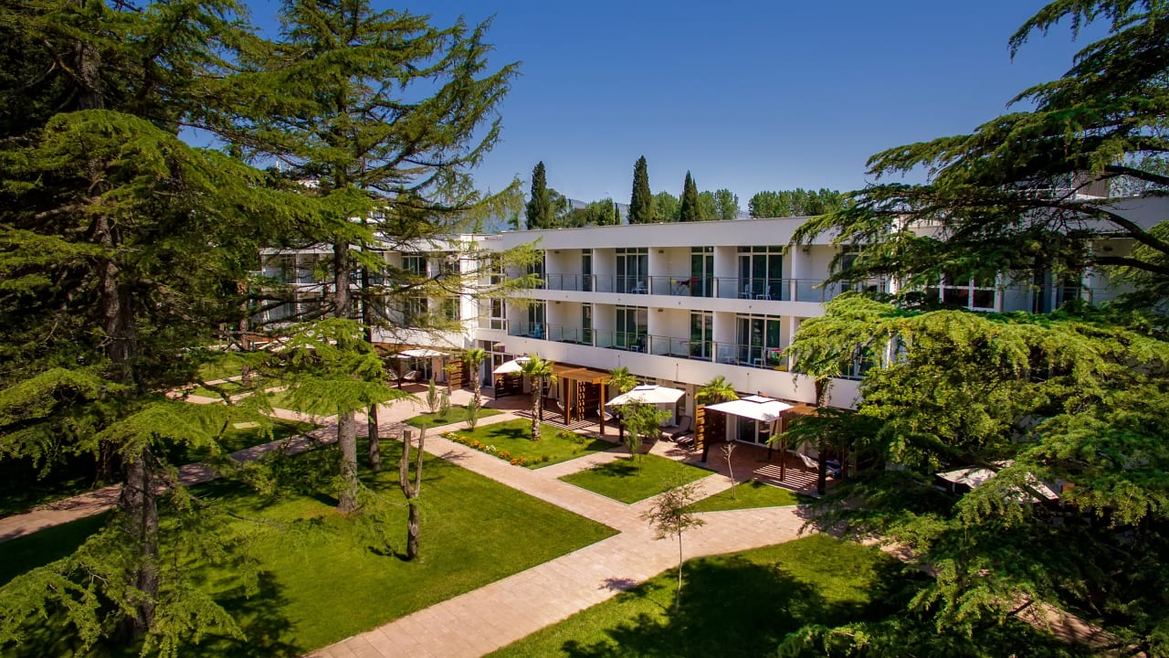 Gartenanlage Azul Beach Resort Montenegro by Karisma