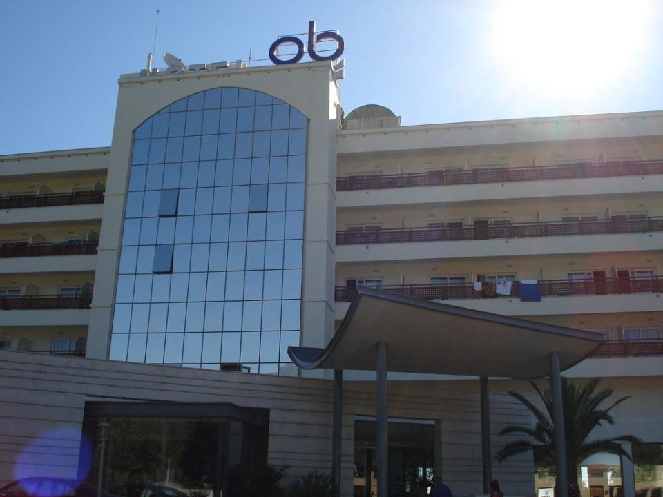 Hauptgebäude Olympian Bay Grand Resort