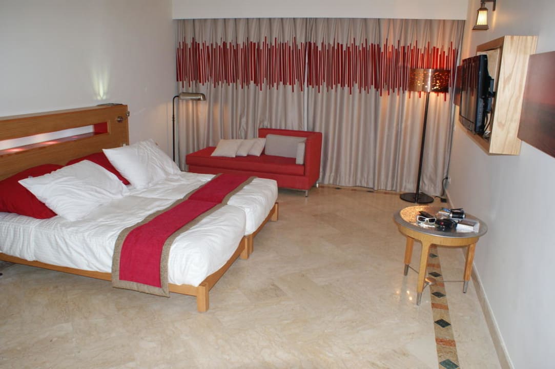 Pokój odnowiony Mövenpick Resort & Spa El Gouna