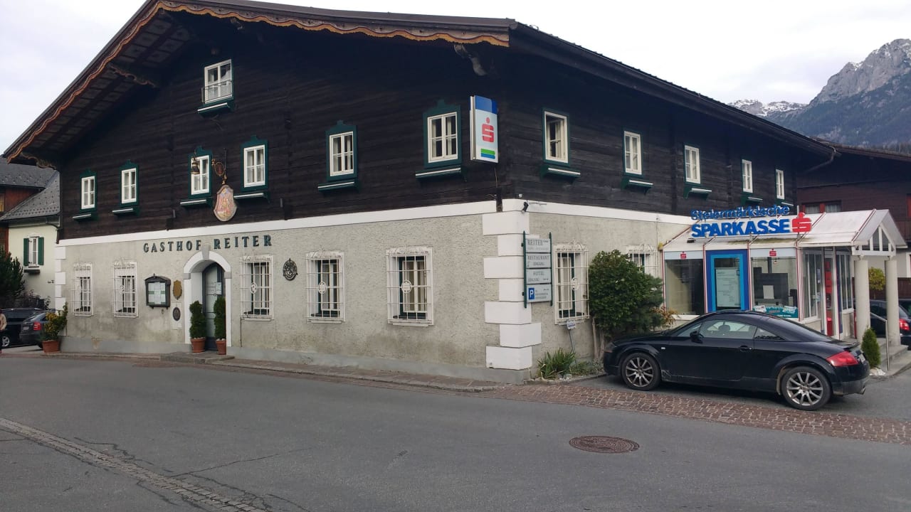 Straßenseitig Reiters Wohlfühlhotel