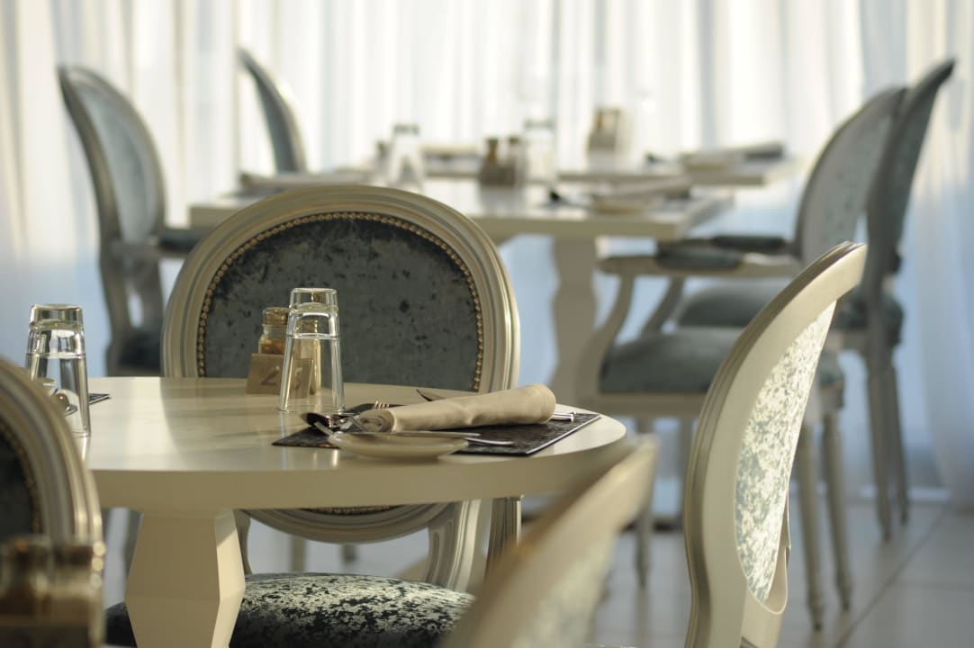Atlantis Restaurant Adams Beach Hotel Deluxe Wing