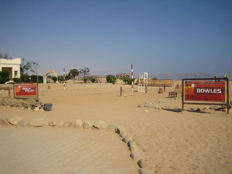Beachvolleyball! Charmillion Club Resort
