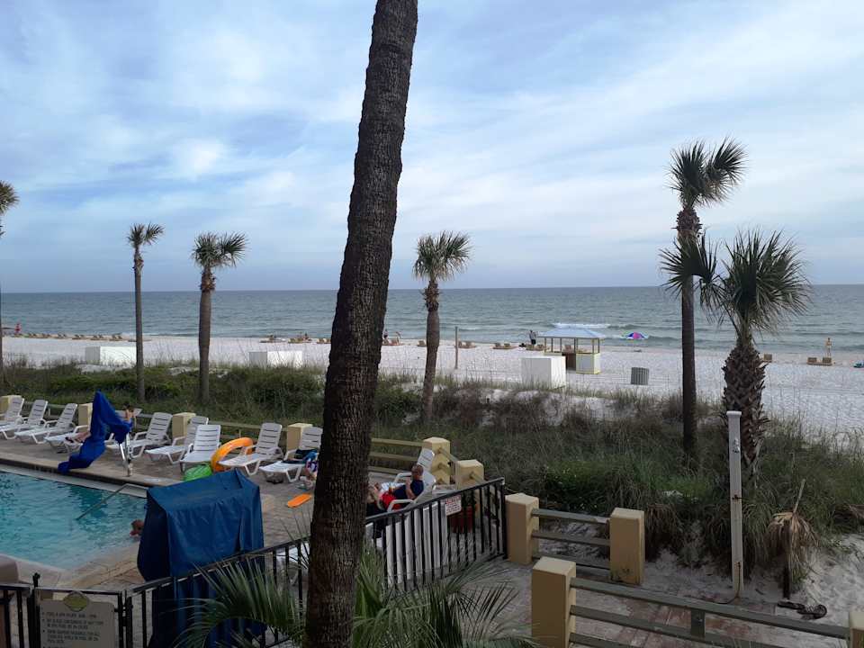 Ausblick Hotel Beachbreak by the Sea
