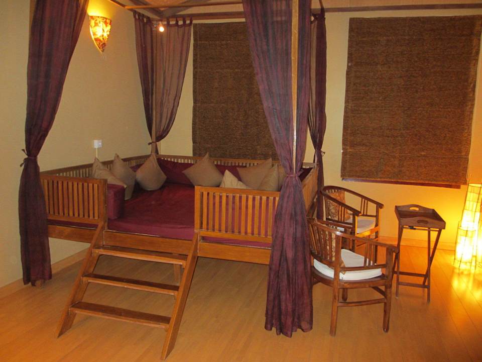 Ungemütliche Sitzecken mit Jugendherbergscharakter Hotel The Villa Paradiso