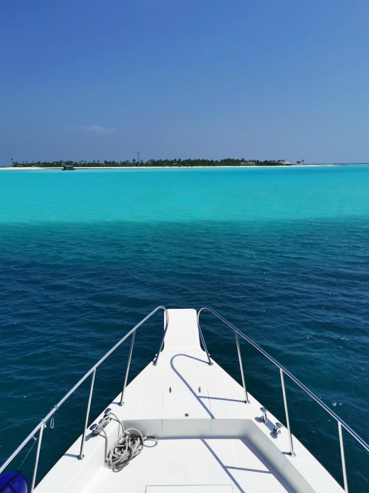 Strand Innahura Maldives Resort