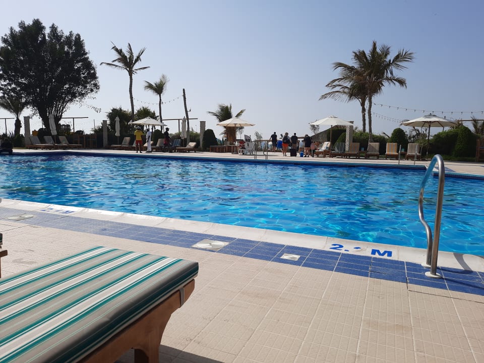 Pool Umm Al Quwain Beach Hotel