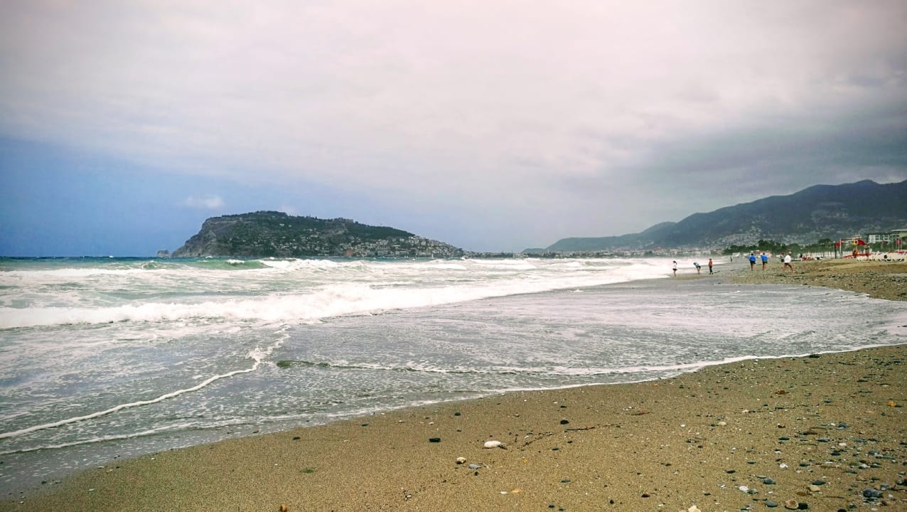 Strand Grand Atilla Hotel