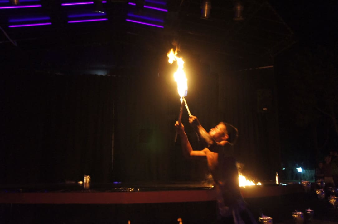 Abendshow Club Turtas Beach Hotel