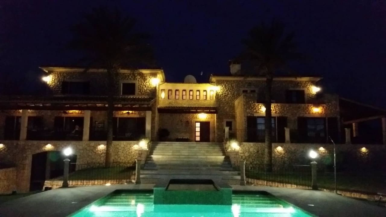 Bei Nacht Finca Ses Oliveres