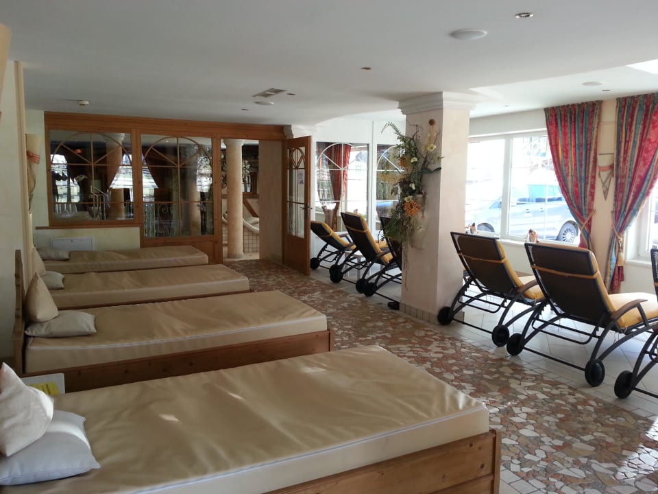 Ruheraum Wellnessbereich Activehotel Bergkönig