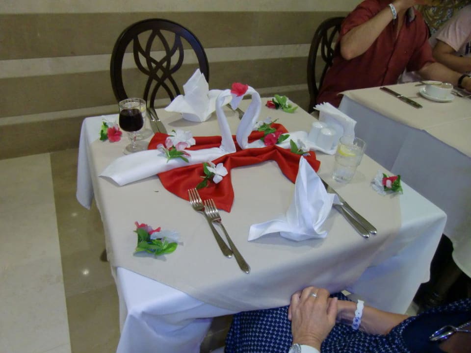 Toller Tisch Diamond Excellence Resort & Spa