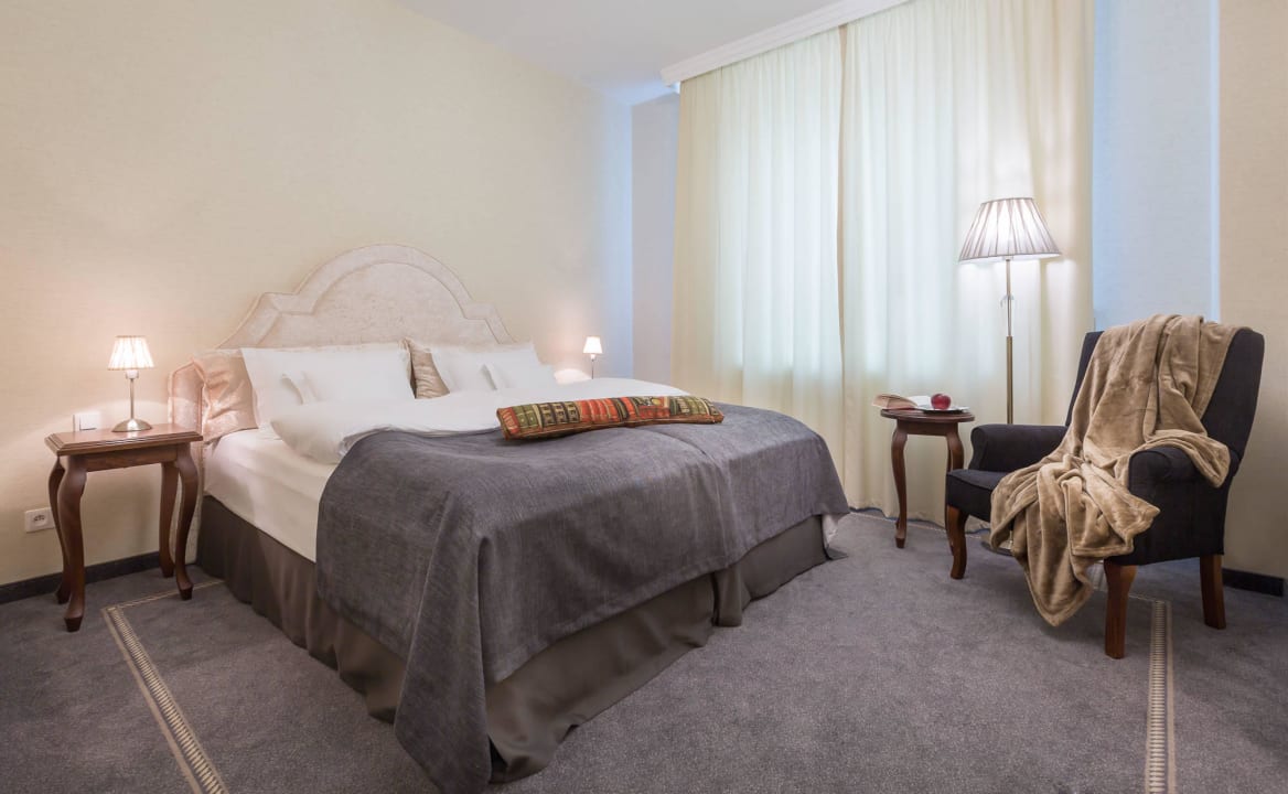 Pokój "Mistrzynie Słowa" w Pałacu Talaria Ladies Spa