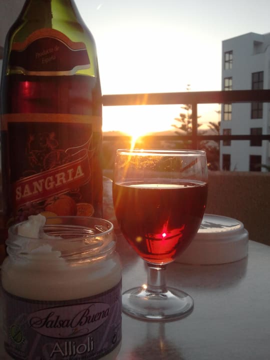 Sonnenuntergang vom Balkon Hipotels Bahia Grande