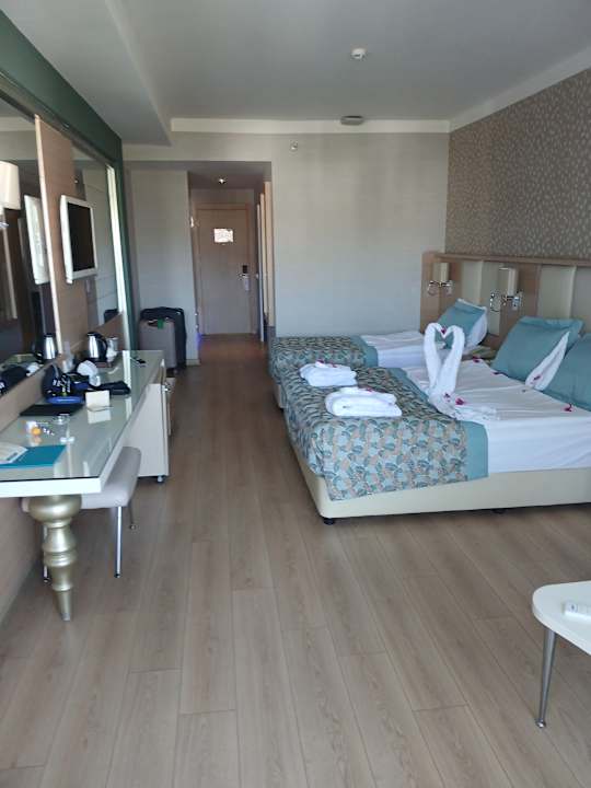 Zimmer Hotel Royal Garden Beach
