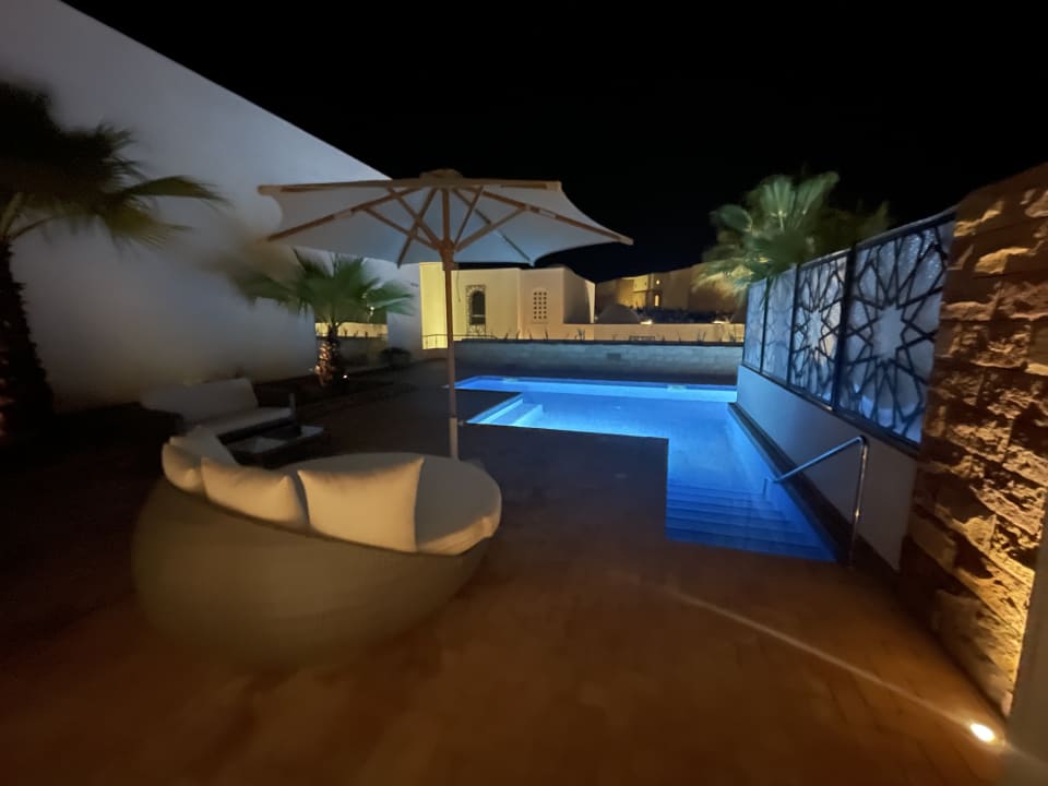 Pool Fort Arabesque Resort, Spa & Villas