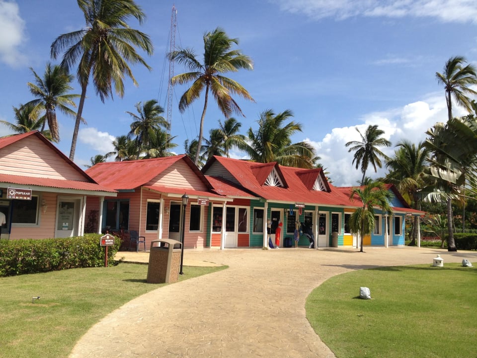 Shopping mall Punta Cana Princess All Suites Resort & Spa