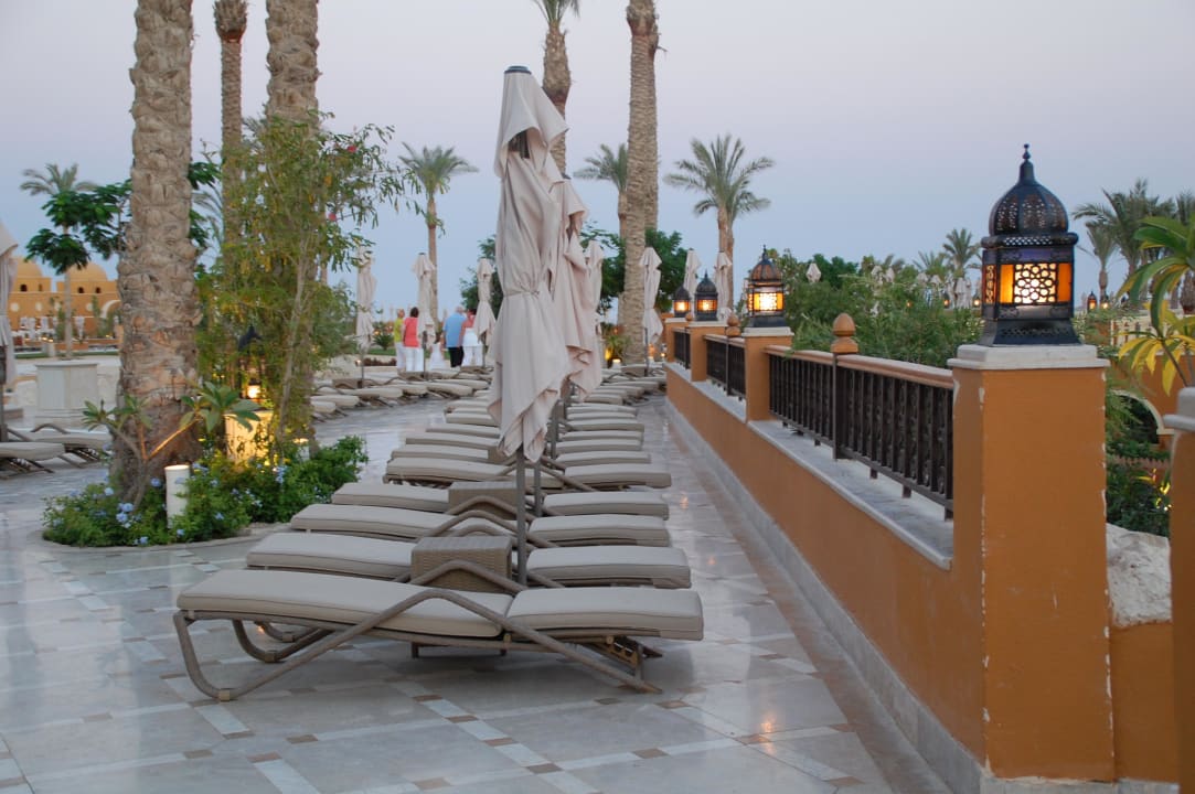 Liegeflächen Poolanlage Grand Waterworld Makadi & Family Star Makadi