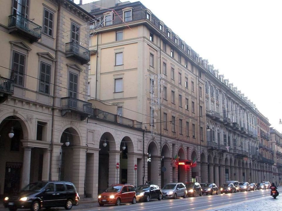 Hotel Diplomatic Hotel Diplomatic