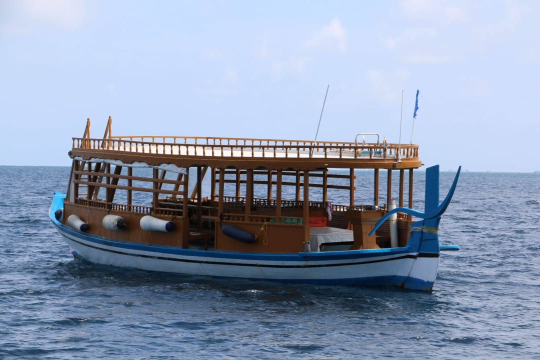 Tauchboot Embudu Village