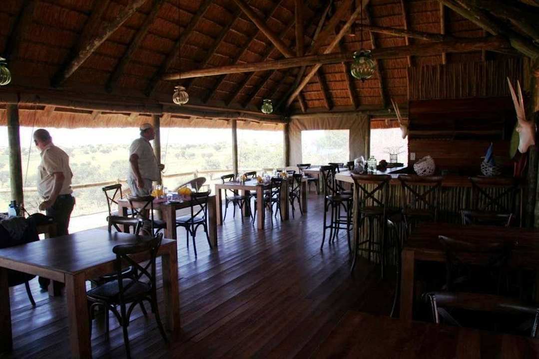 Bar Ta Shebube Rooiputs Lodge