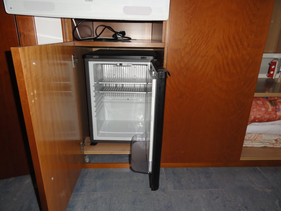 Kleiner Kühlschrank Hotel Parigi