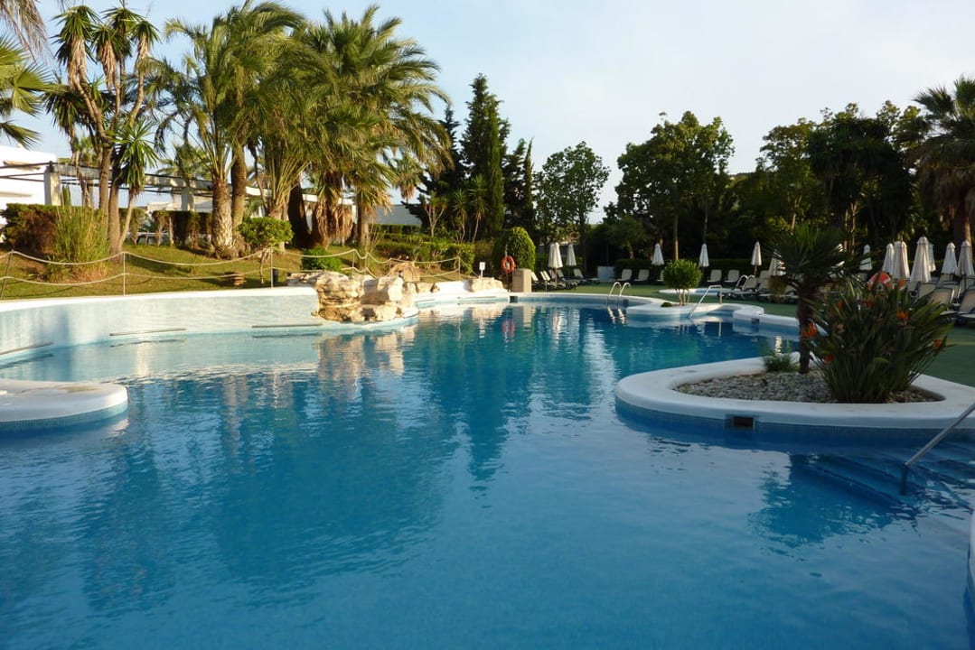 Am Pool Welikehotel Marfil Playa