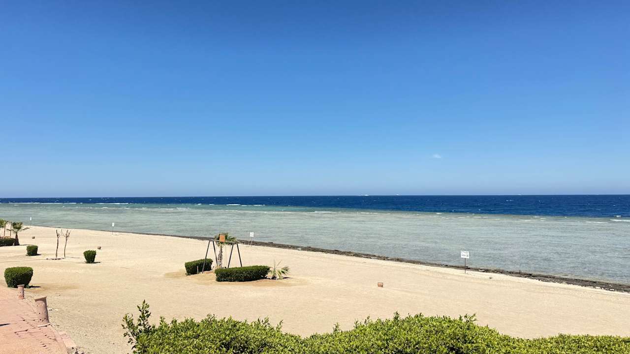 Strand Three Corners Equinox Beach Resort