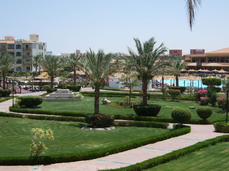 Außenanlage Teil 2 Pickalbatros Dana Beach Resort - Hurghada