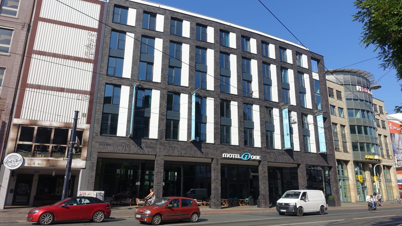 Außenansicht Motel One Bremen