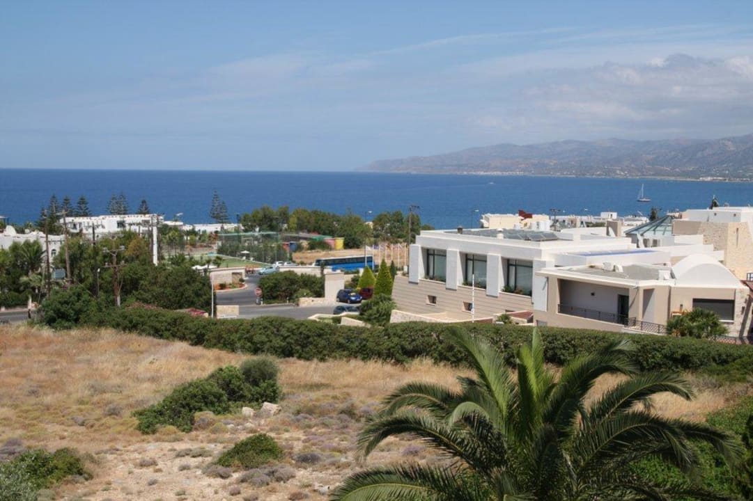 Blick über das Hotel auf Stalis/Malis Grand Hotel Holiday Resort