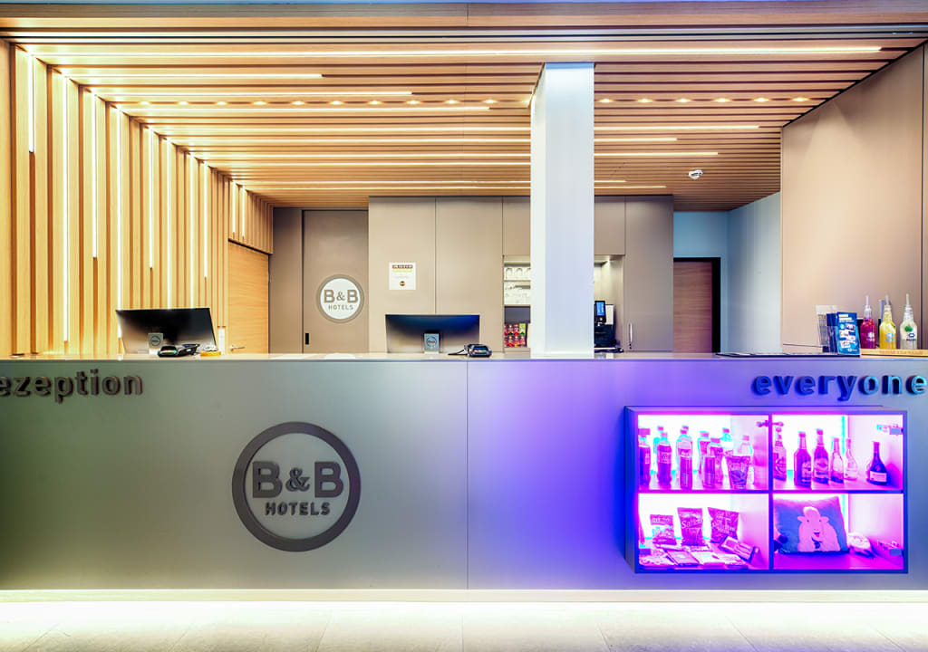 Lobby B&B Hotel Cuxhaven