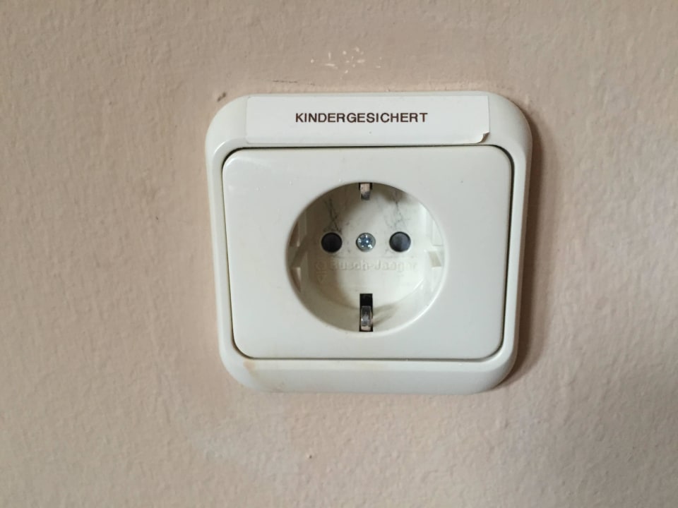 Kindergesichert, aber wo ? - Zimmer 403 Reiters Finest Family Hotel