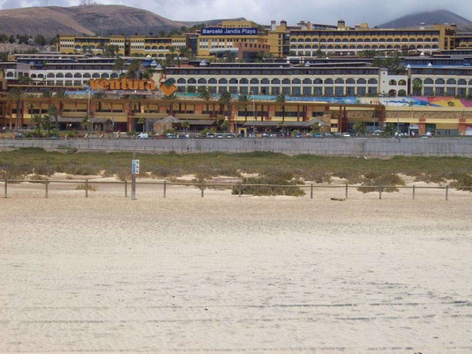 Der Blick vom Strand Richtung Hotel Occidental Jandía Mar